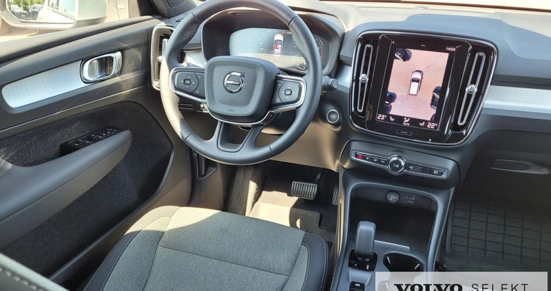 Volvo XC 40 cena 159900 przebieg: 47000, rok produkcji 2021 z Głuszyca małe 562